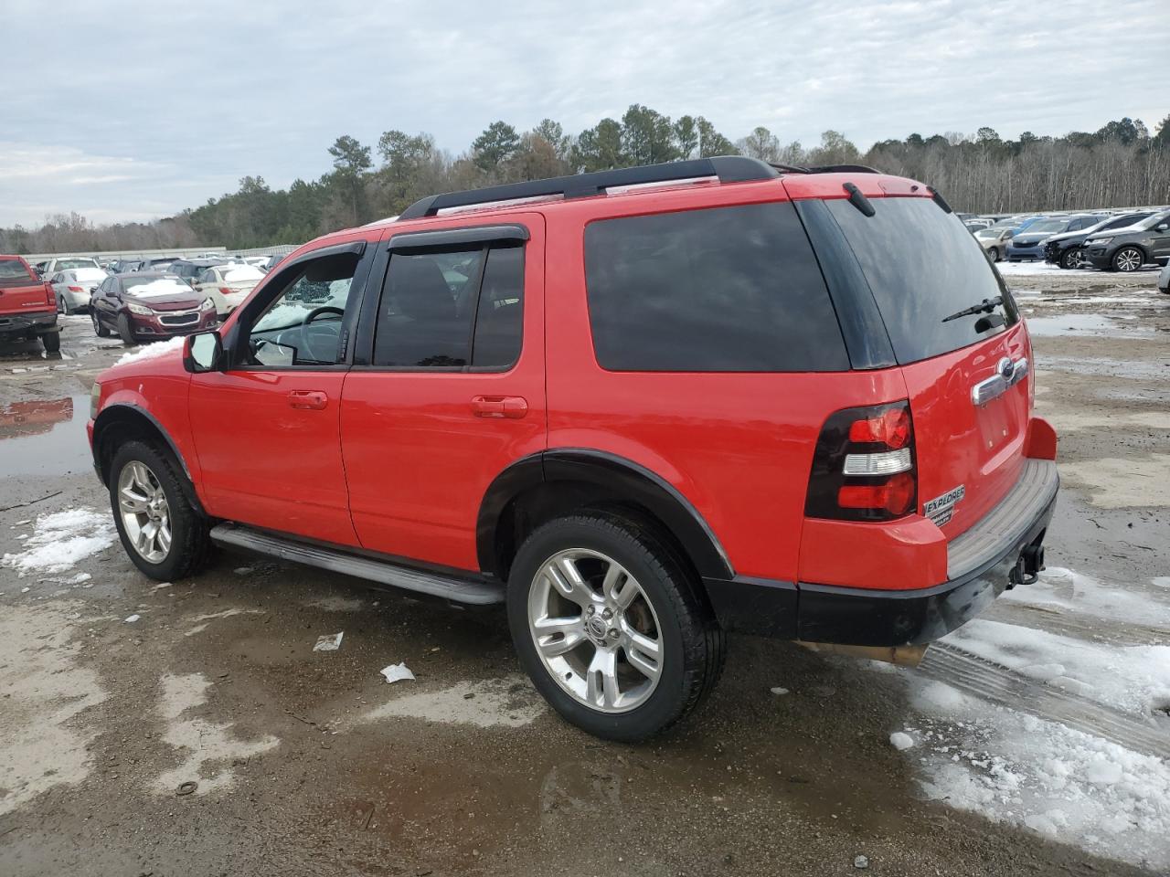 2009 Ford Explorer - Image 2