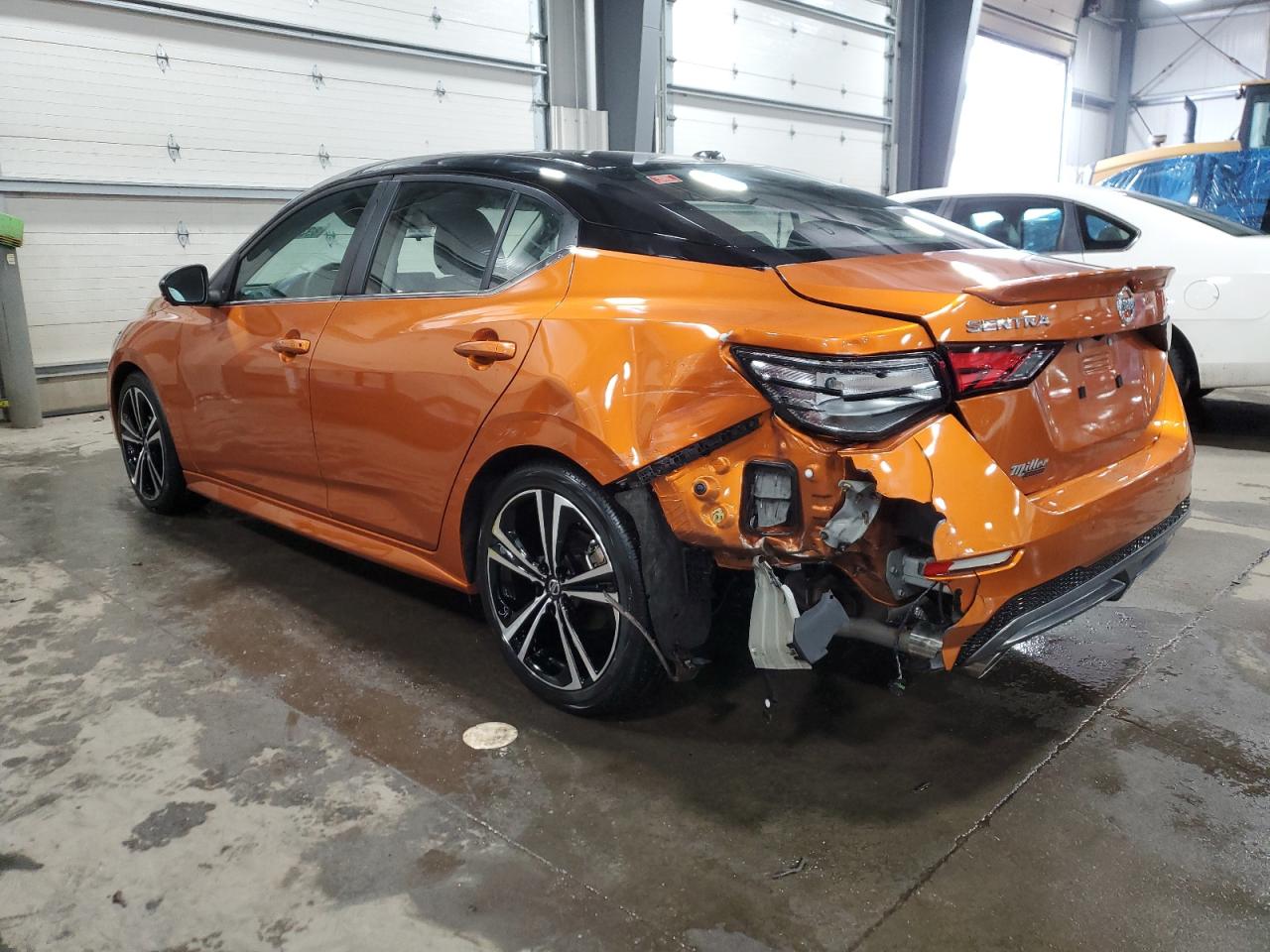 2022 Nissan Sentra - Image 2