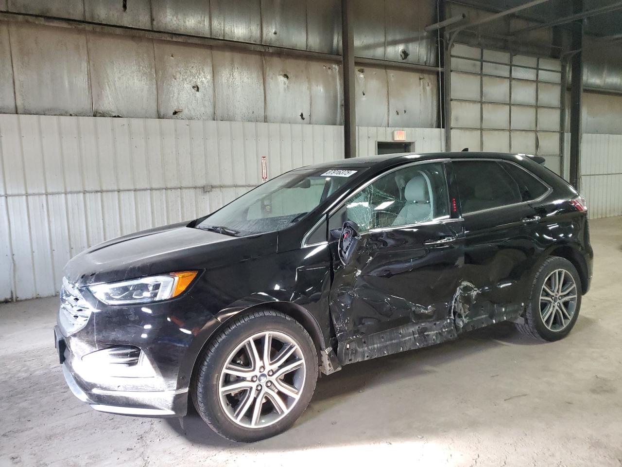 2019 Ford Edge - Image 1