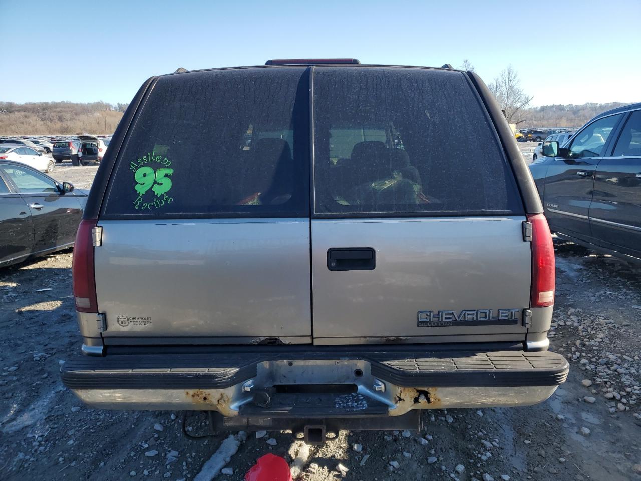 1999 Chevrolet Suburban K1500 VIN: 3GNFK16R2XG226764 Lot: 88495805