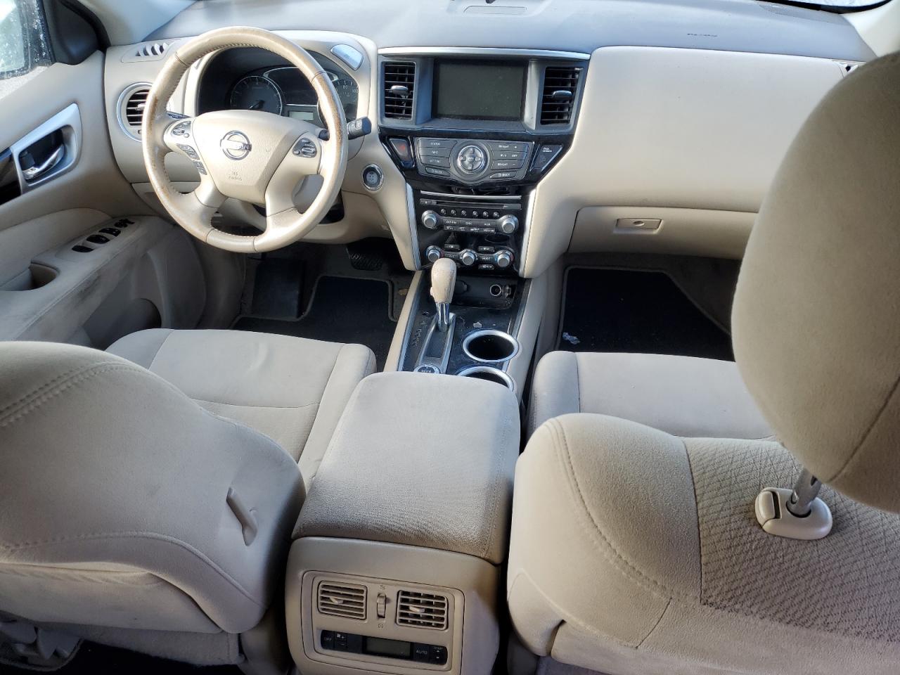 2014 Nissan Pathfinder - Image 8