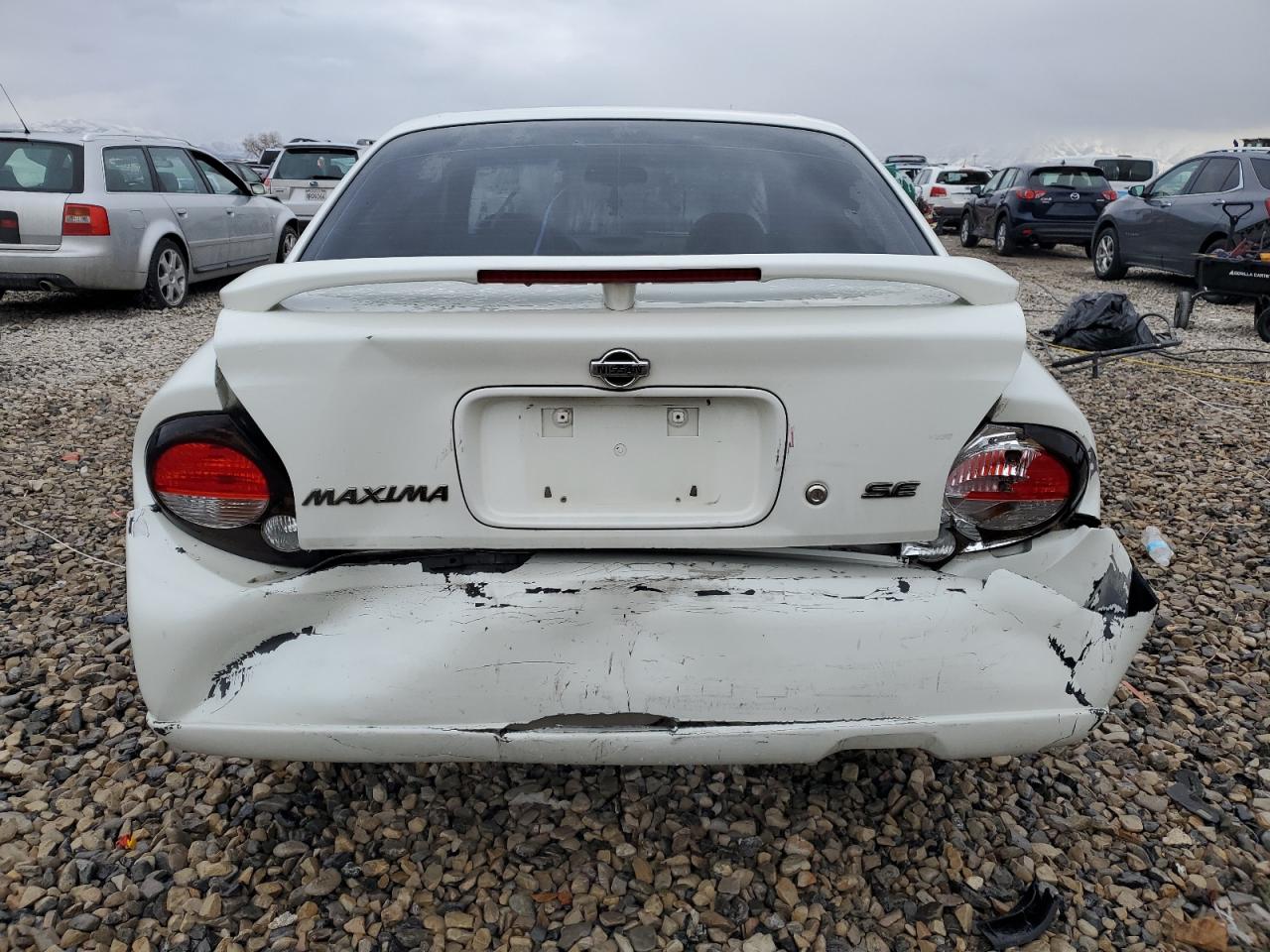 2001 Nissan Maxima Gxe VIN: JN1CA31D11T815727 Lot: 41459175