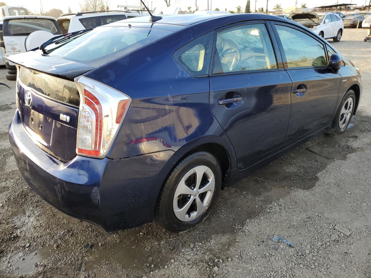 2015 Toyota Prius - Image 3