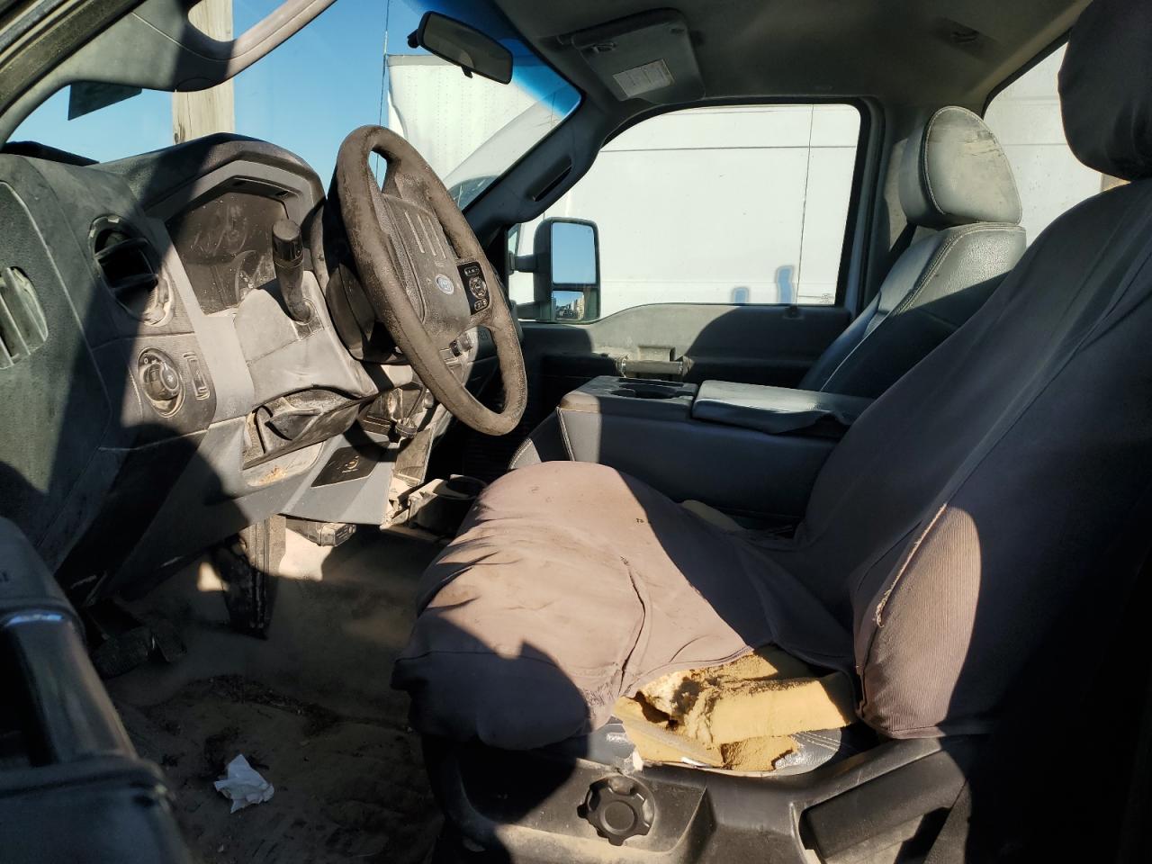 2015 Ford F450 - Image 7