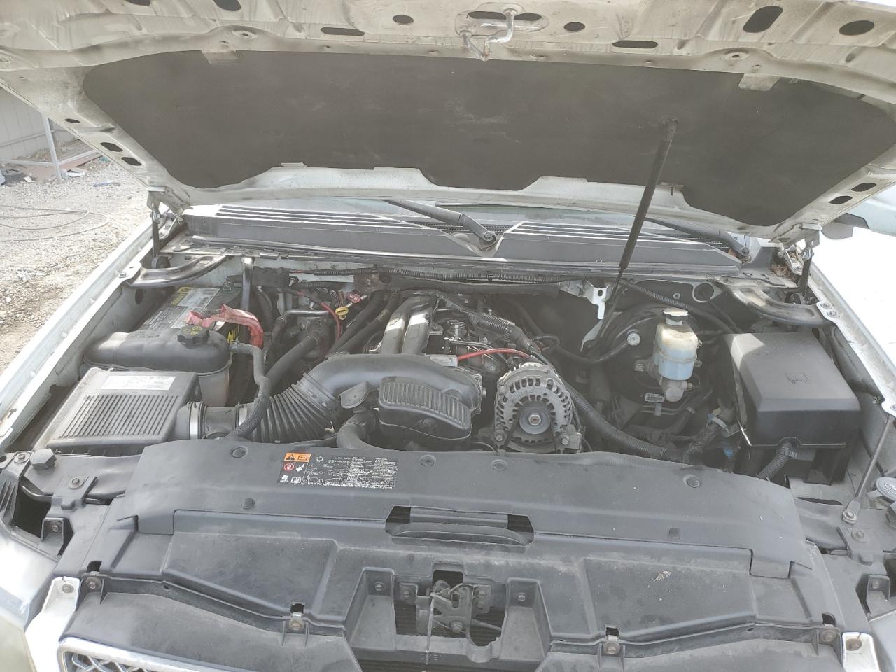 2007 Chevrolet Tahoe - Image 12