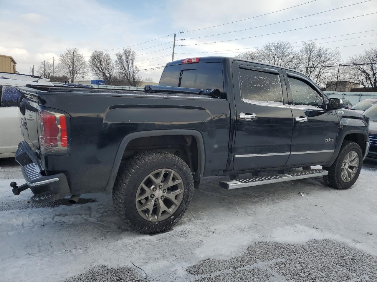 2018 GMC Sierra - Image 3