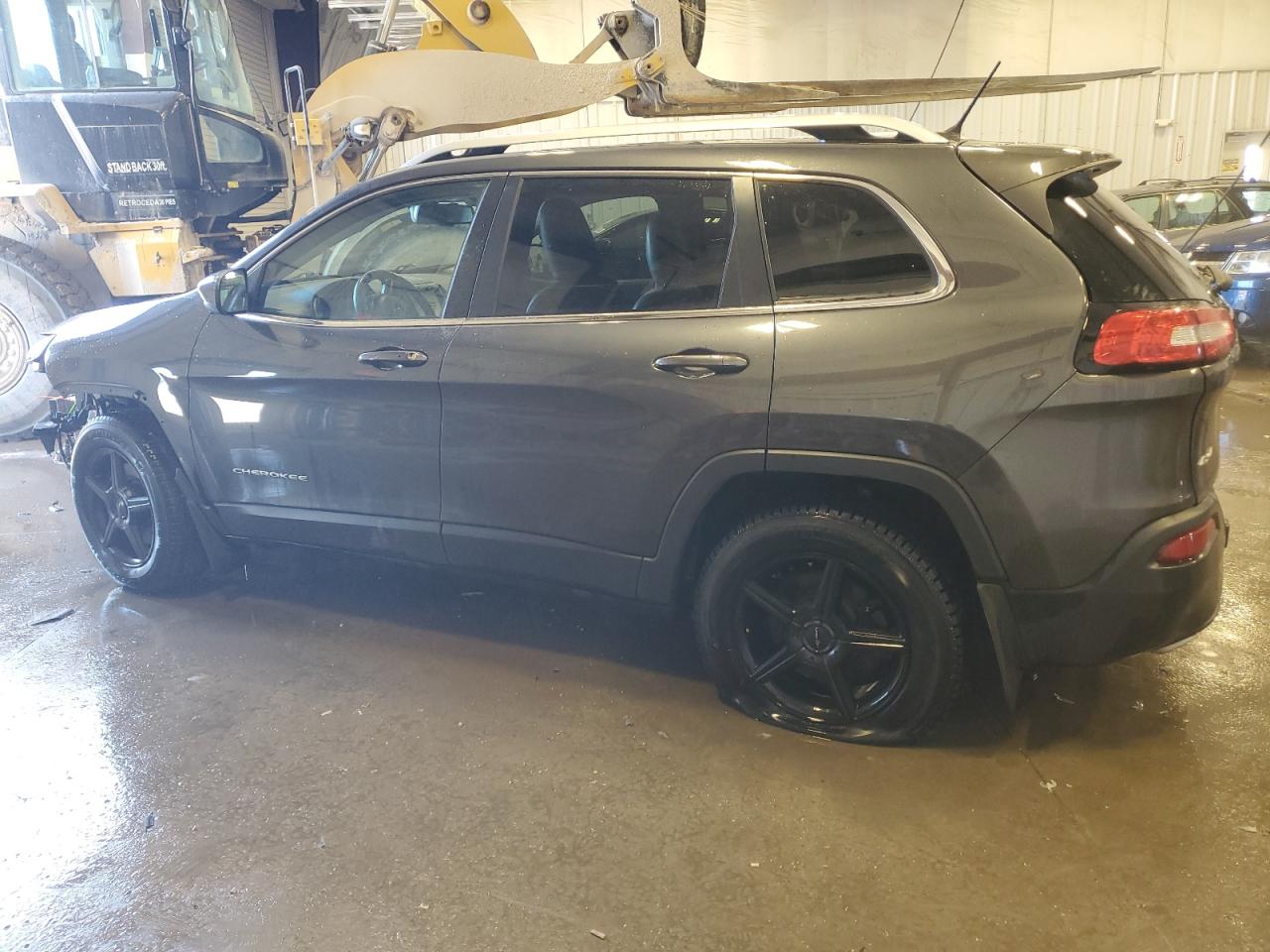2015 Jeep Grand Cherokee - Image 2