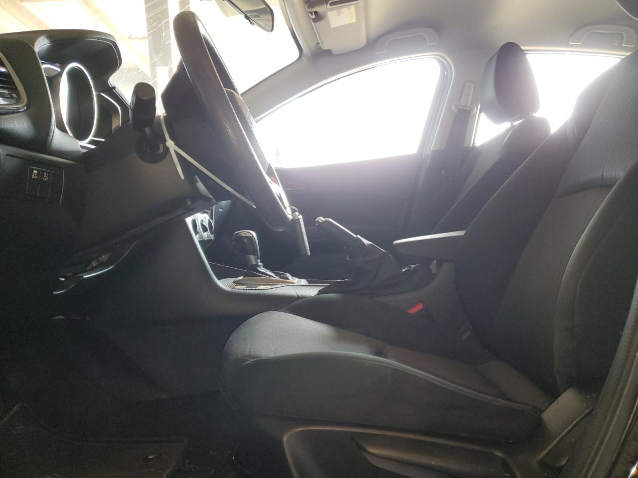 2014 Mazda 3 - Image 7