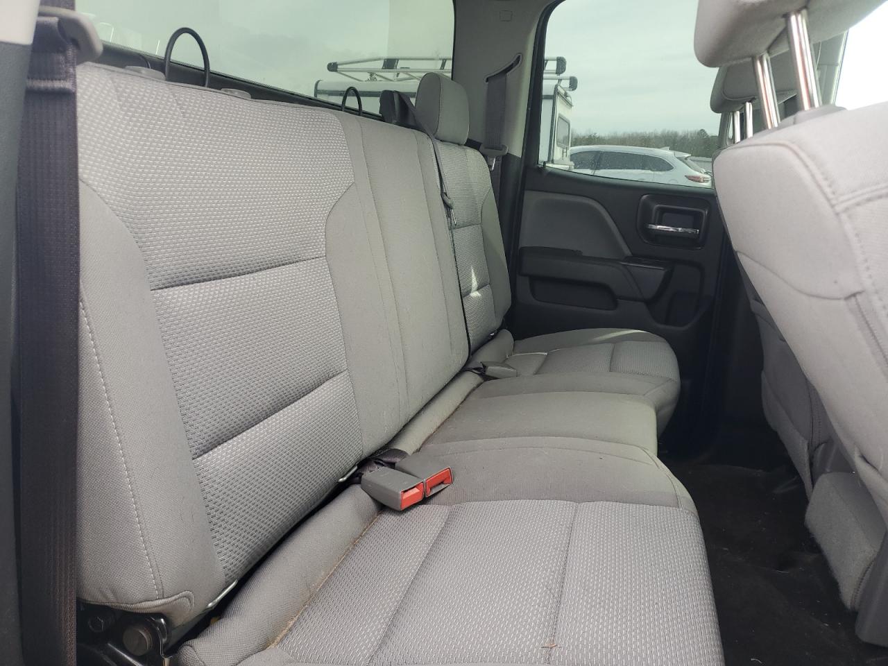 2017 Chevrolet Silverado - Image 10