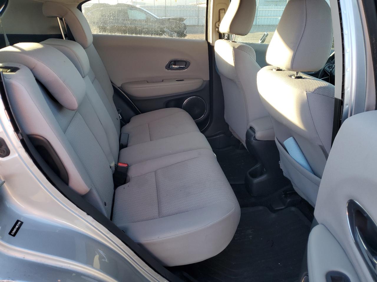 2017 Honda HR-V - Image 11