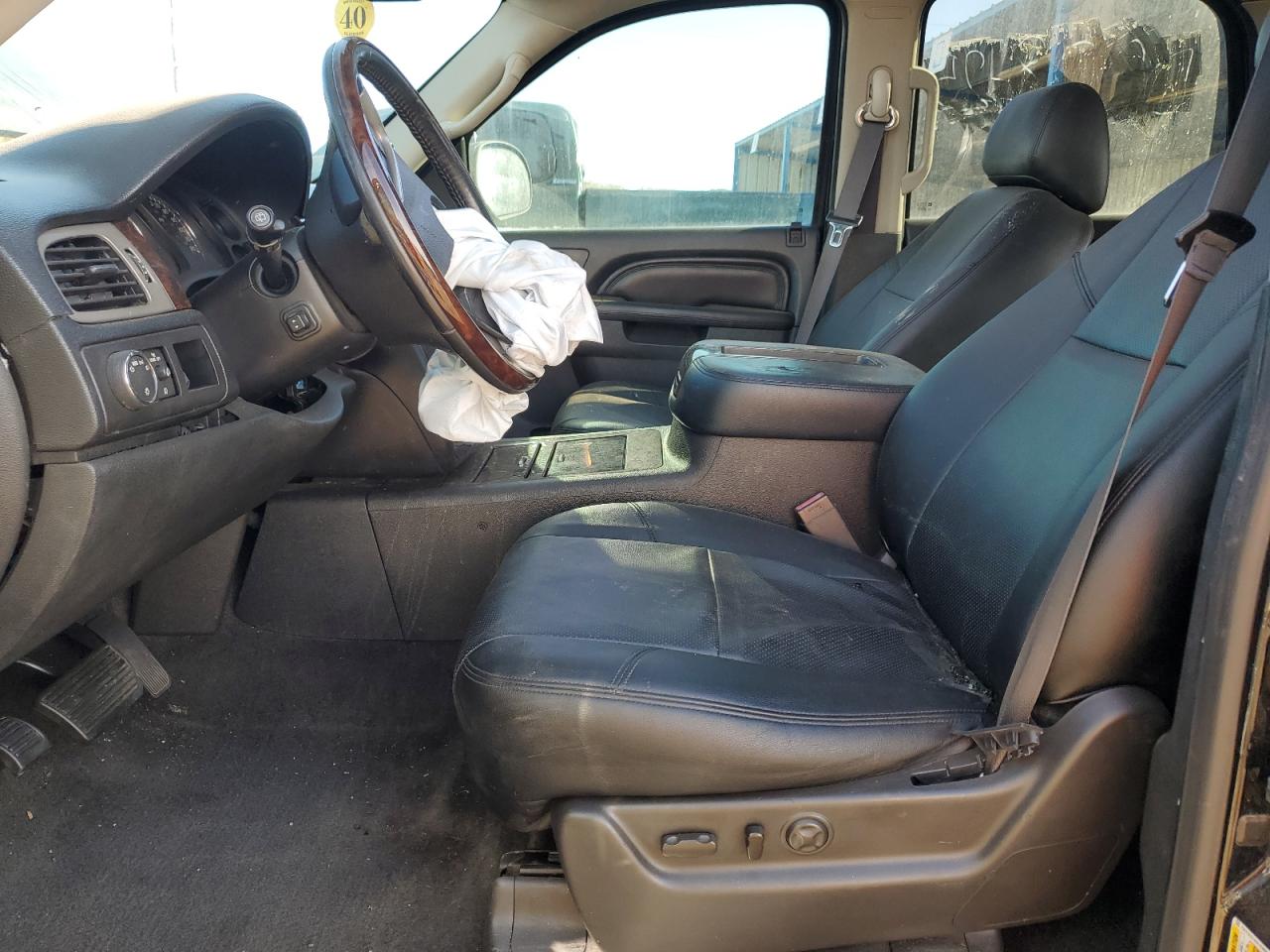 2014 GMC Yukon - Image 7