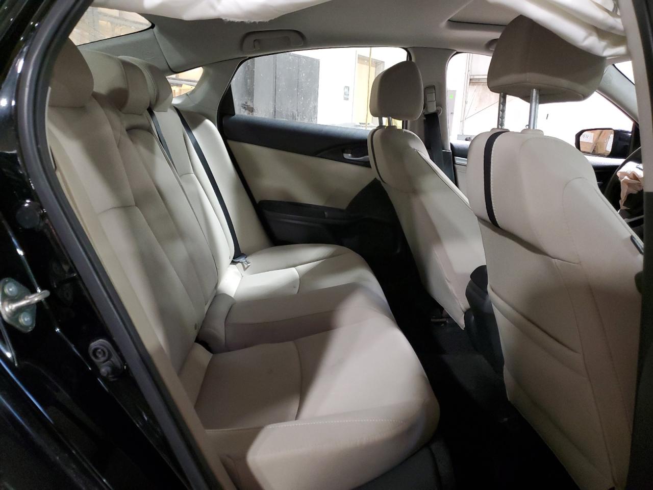 2017 Honda Civic - Image 10