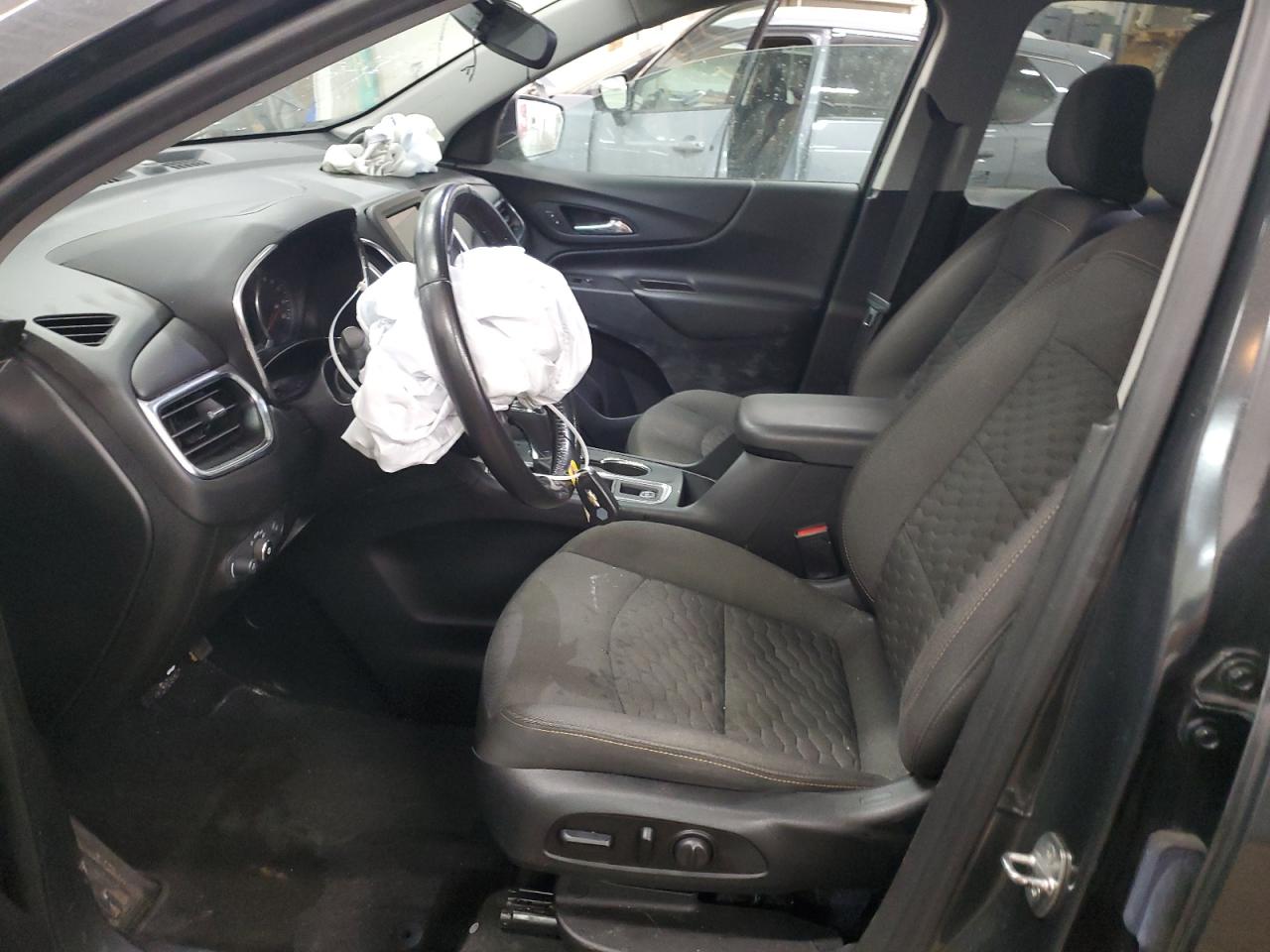 2020 Chevrolet Equinox - Image 7