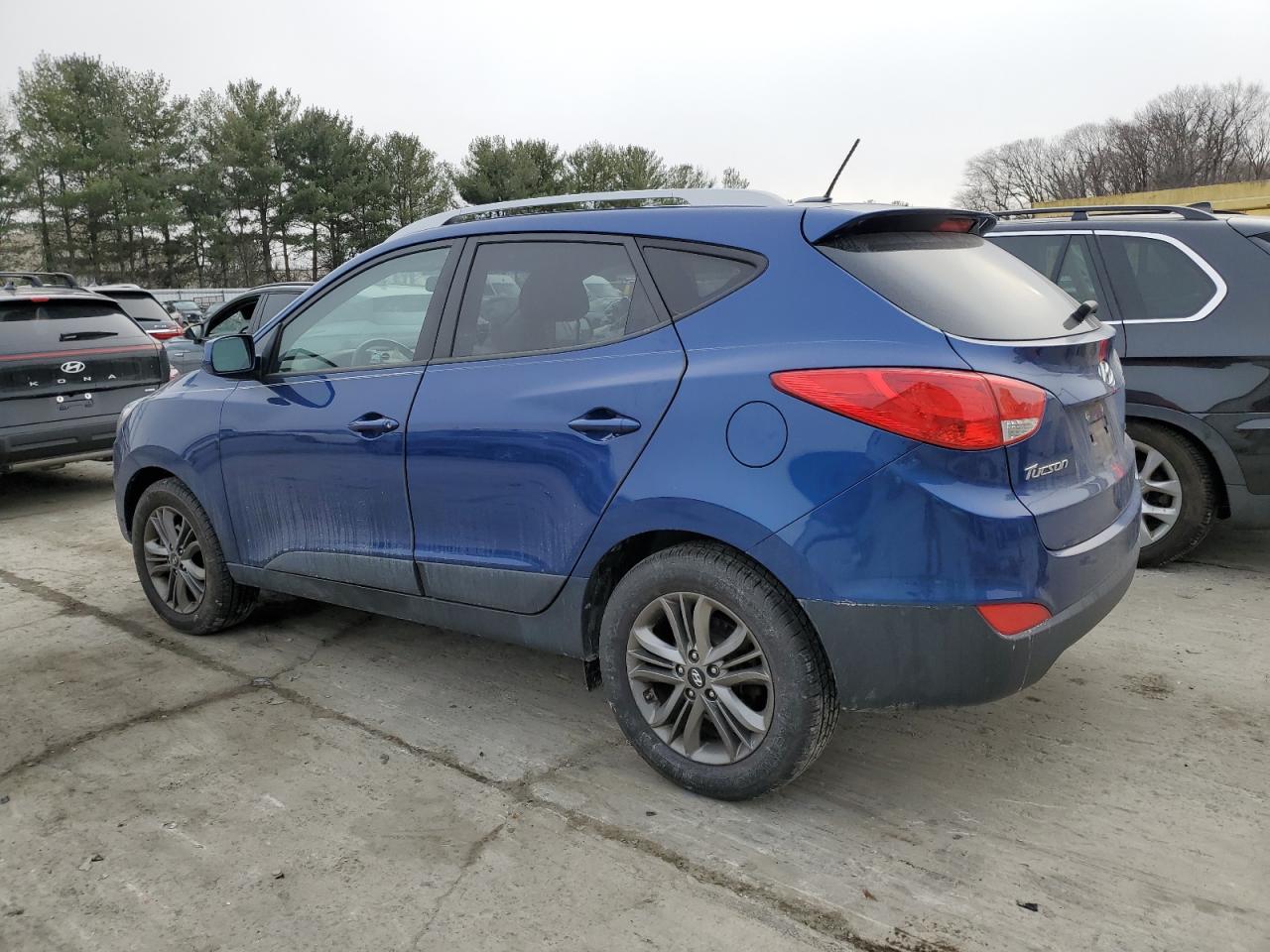 2014 Hyundai Tucson - Image 2