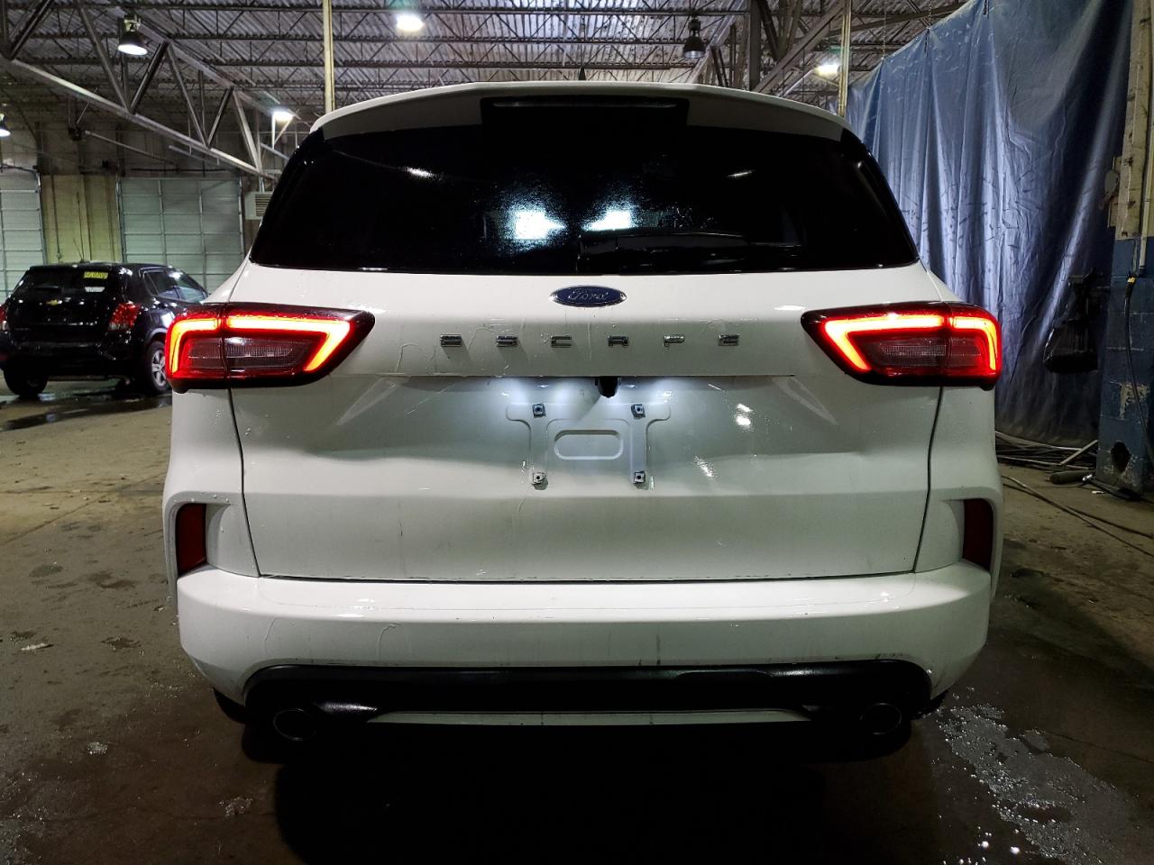 2023 Ford Escape - Image 6