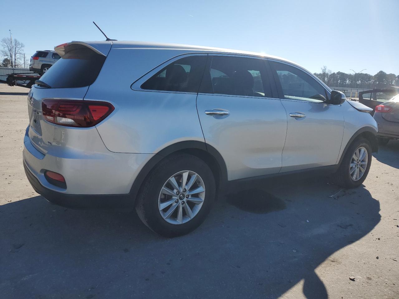 2019 Kia Sorento - Image 3