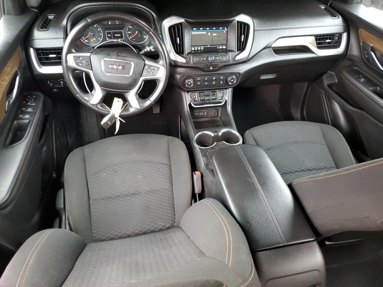 2018 GMC Terrain - Image 8