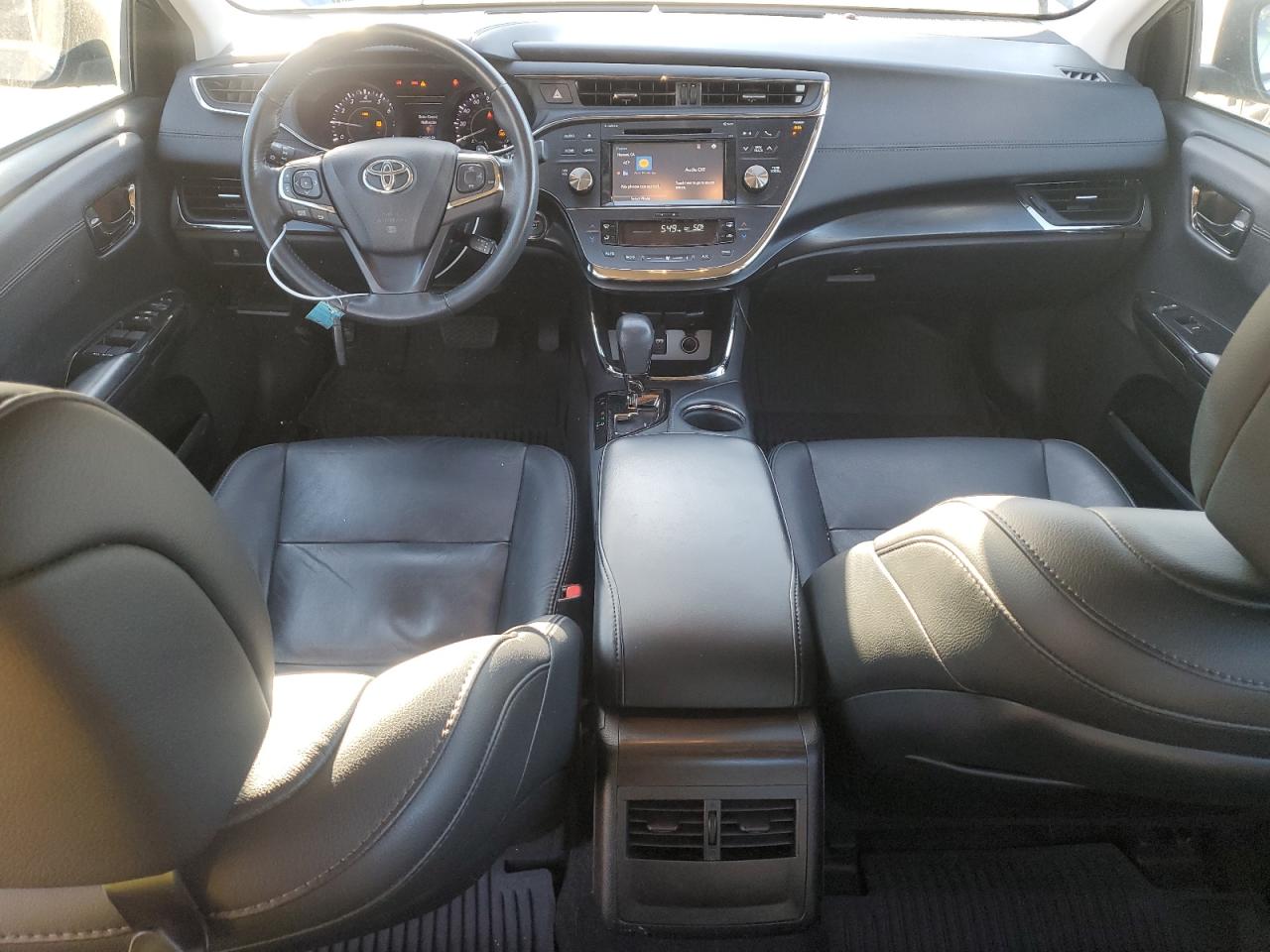 2016 Toyota Avalon - Image 8