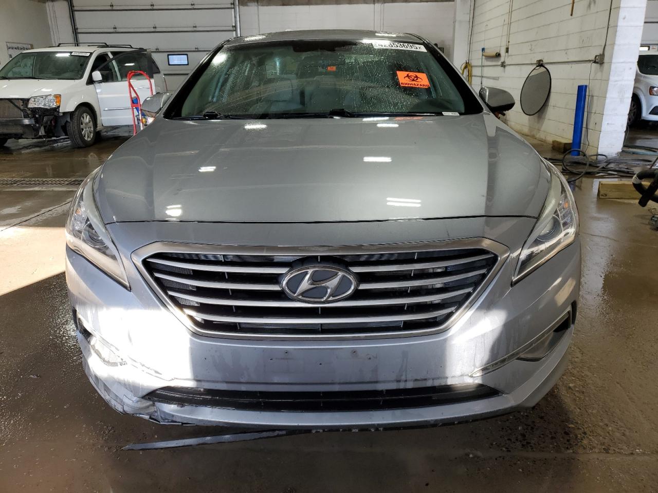 2015 Hyundai Sonata - Image 5