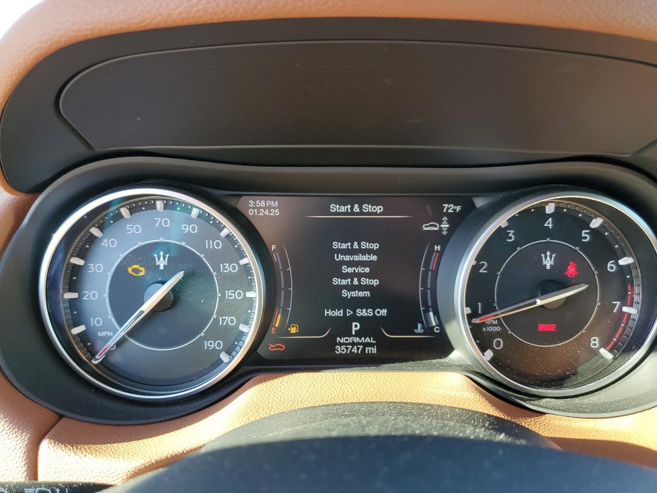 2022 Maserati Levante - Image 9