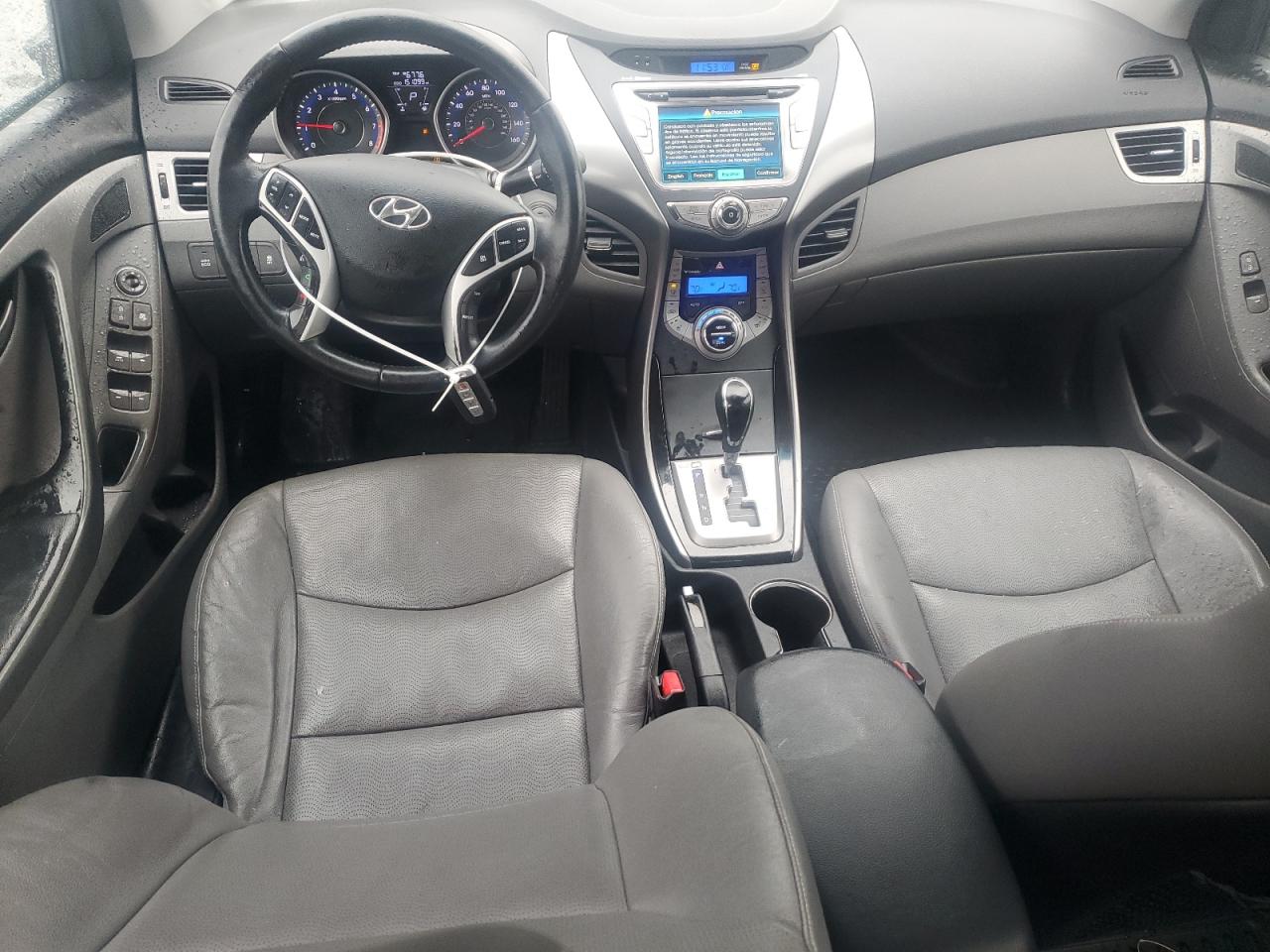2013 Hyundai Elantra - Image 8