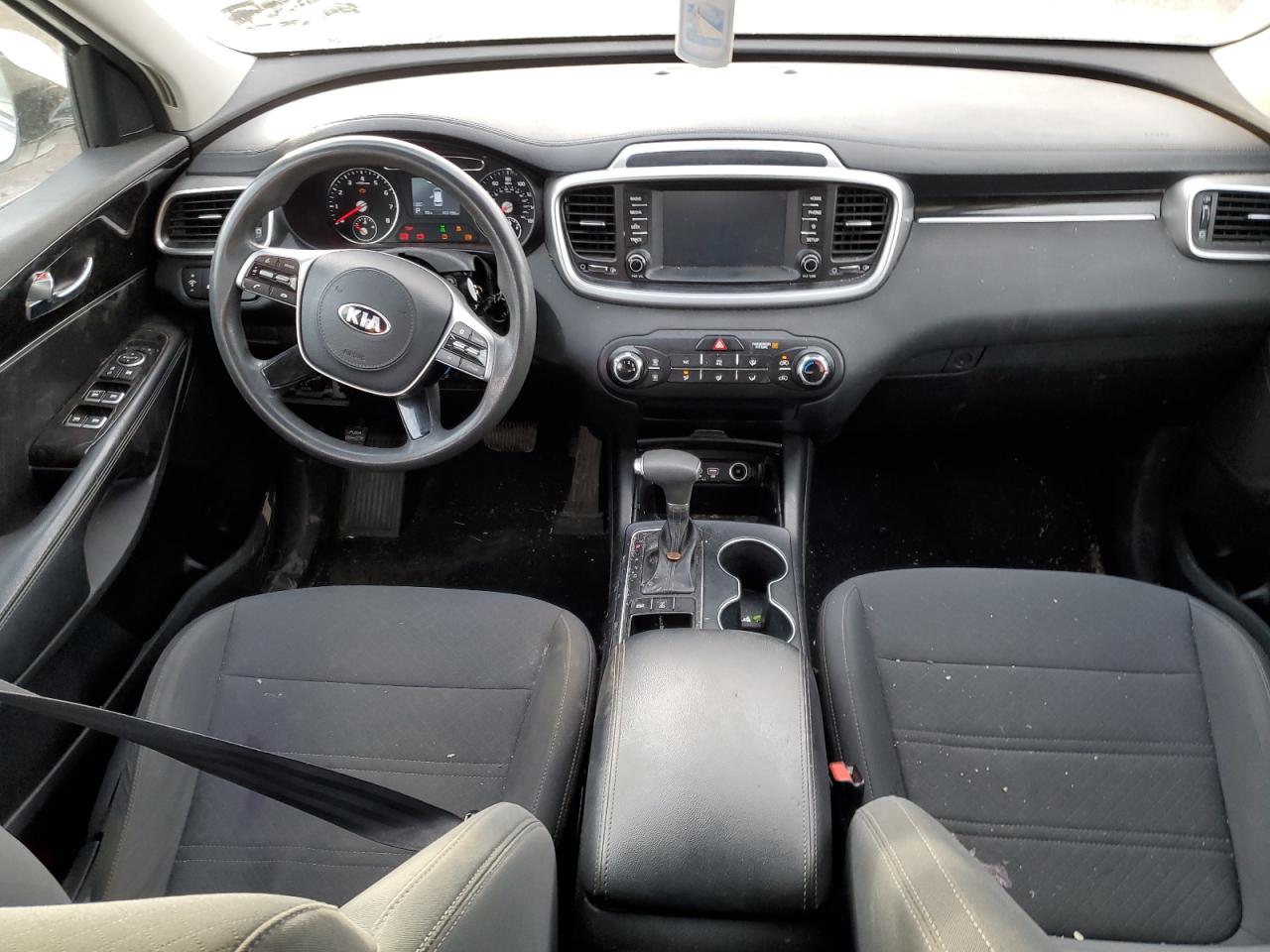 2019 Kia Sorento - Image 8