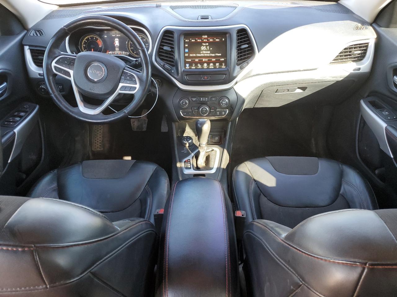 2017 Jeep Cherokee - Image 8