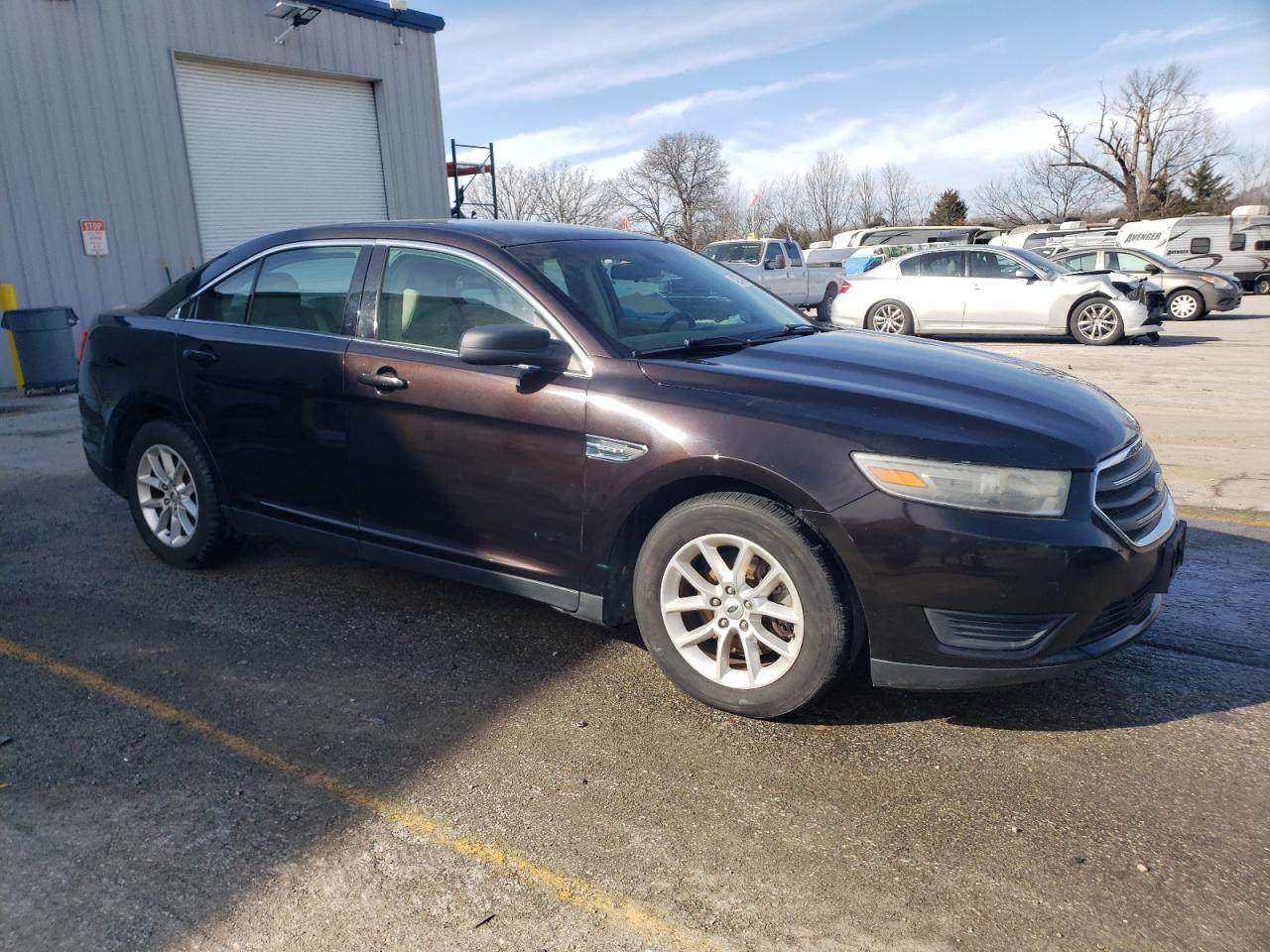2014 Ford Taurus - Image 3