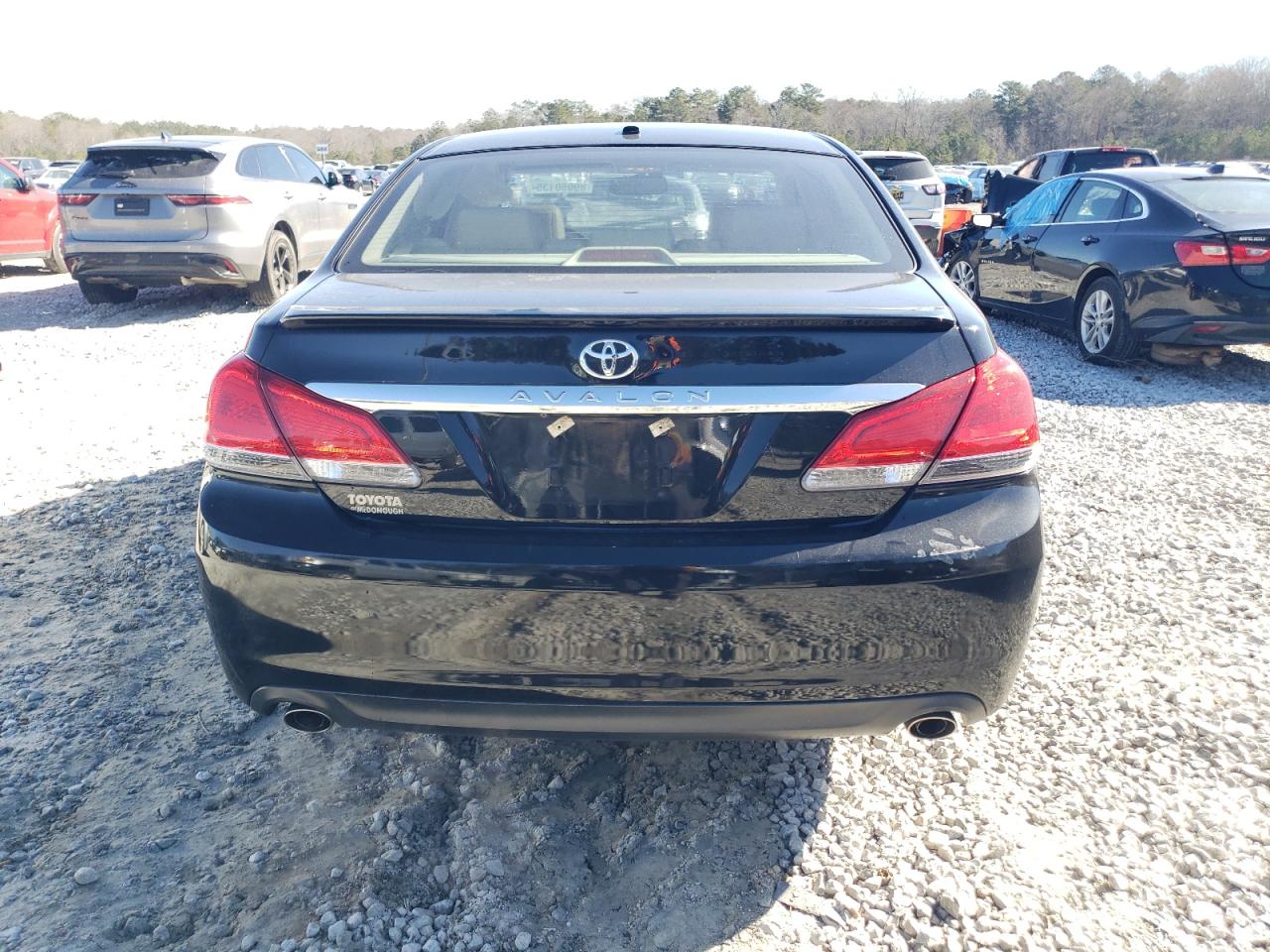 2011 Toyota Avalon - Image 6