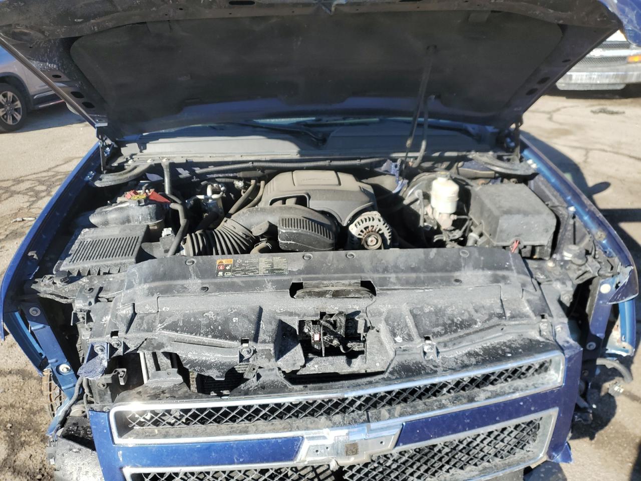 2013 Chevrolet Avalanche - Image 13