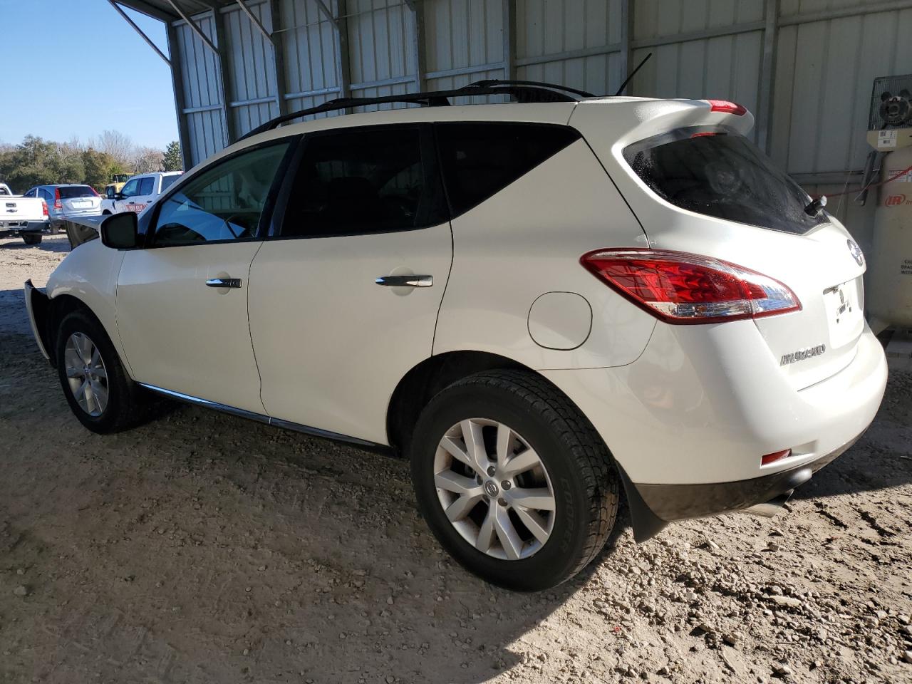 2012 Nissan Murano - Image 2