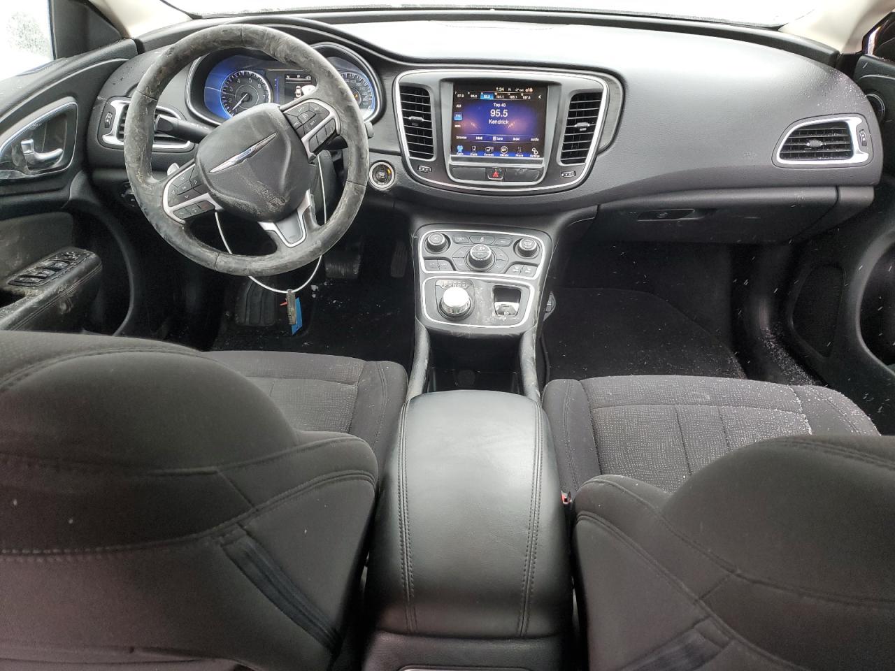 2015 Chrysler 200 - Image 8