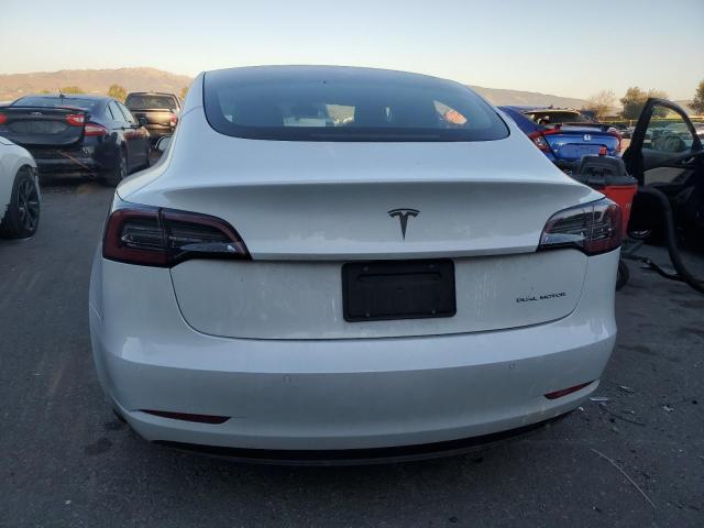  TESLA MODEL 3 2022 Biały