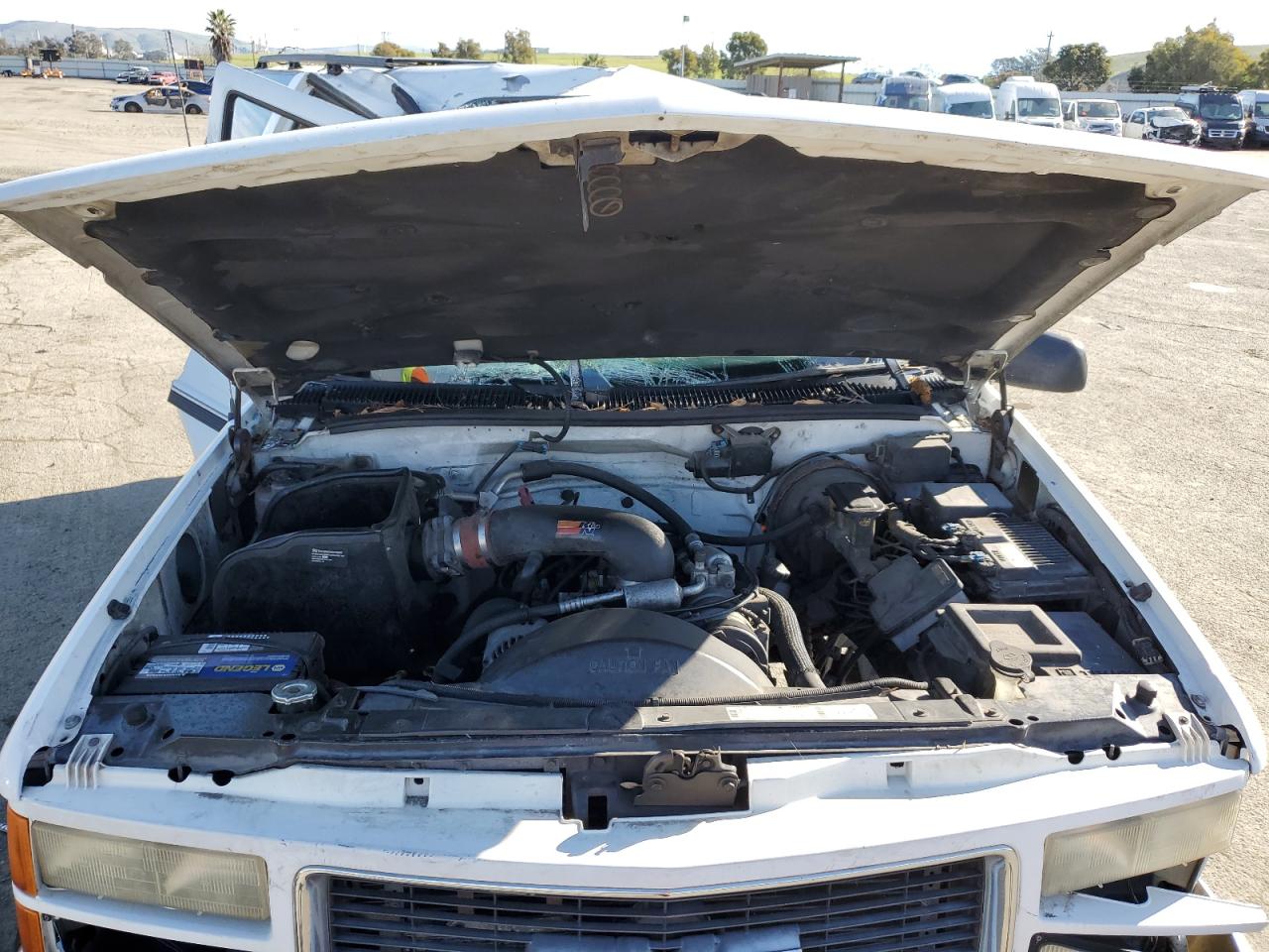 1997 GMC Suburban - Image 12