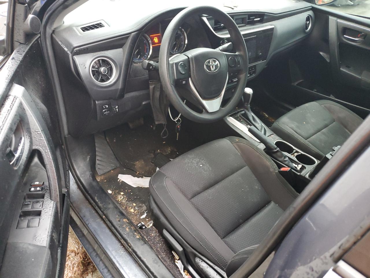 2018 Toyota Corolla - Image 8
