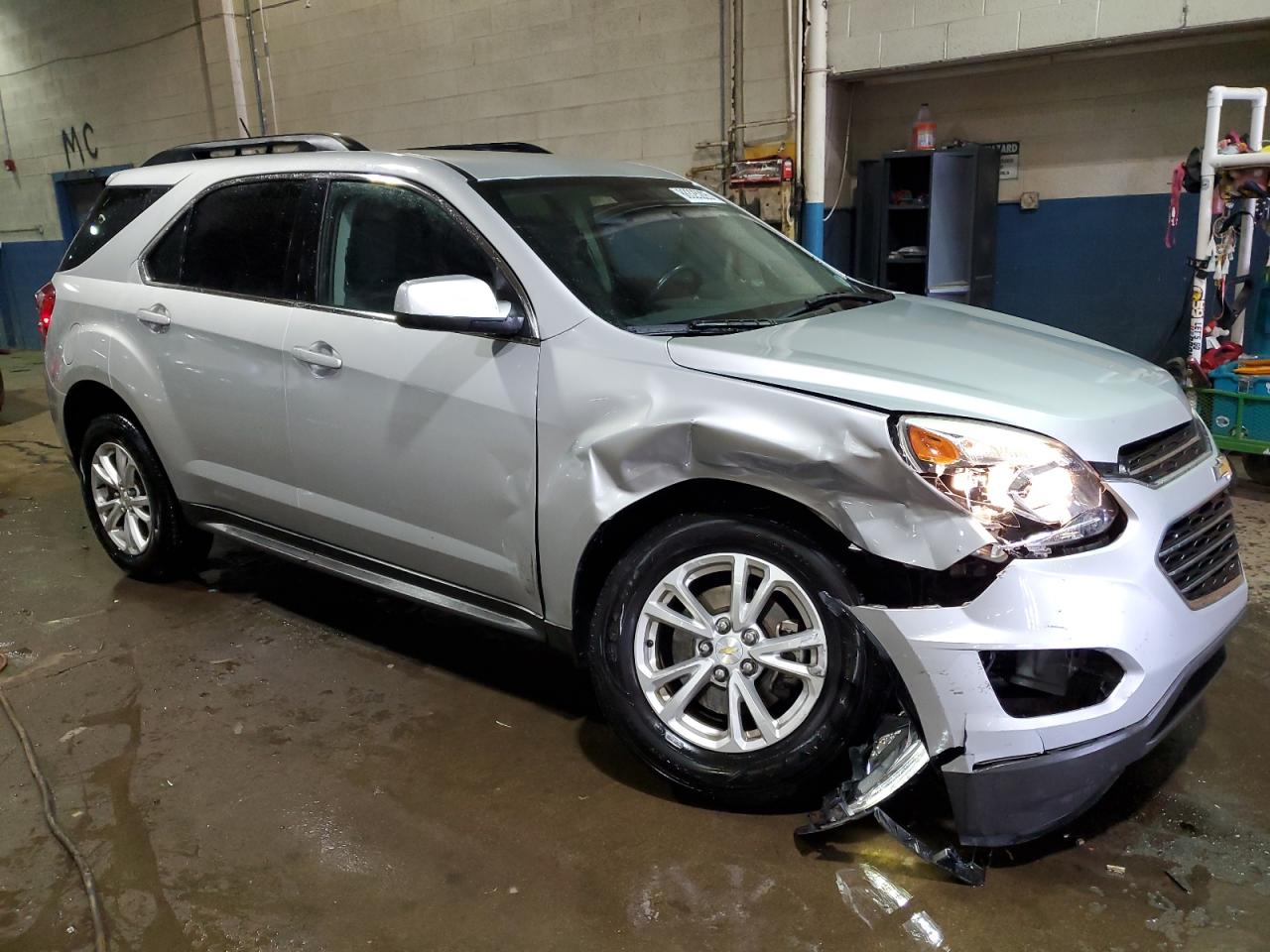 2016 Chevrolet Equinox - Image 4