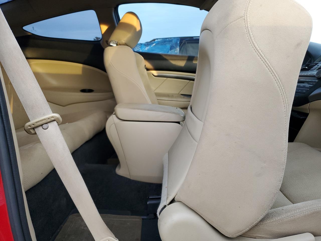 2012 Honda Accord - Image 11