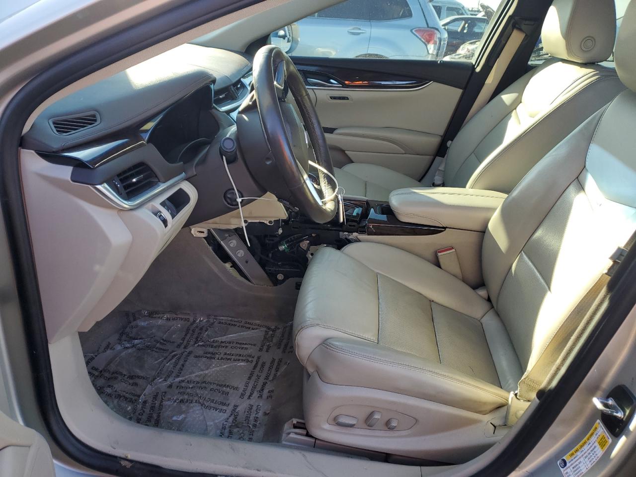 2016 Cadillac XTS - Image 7