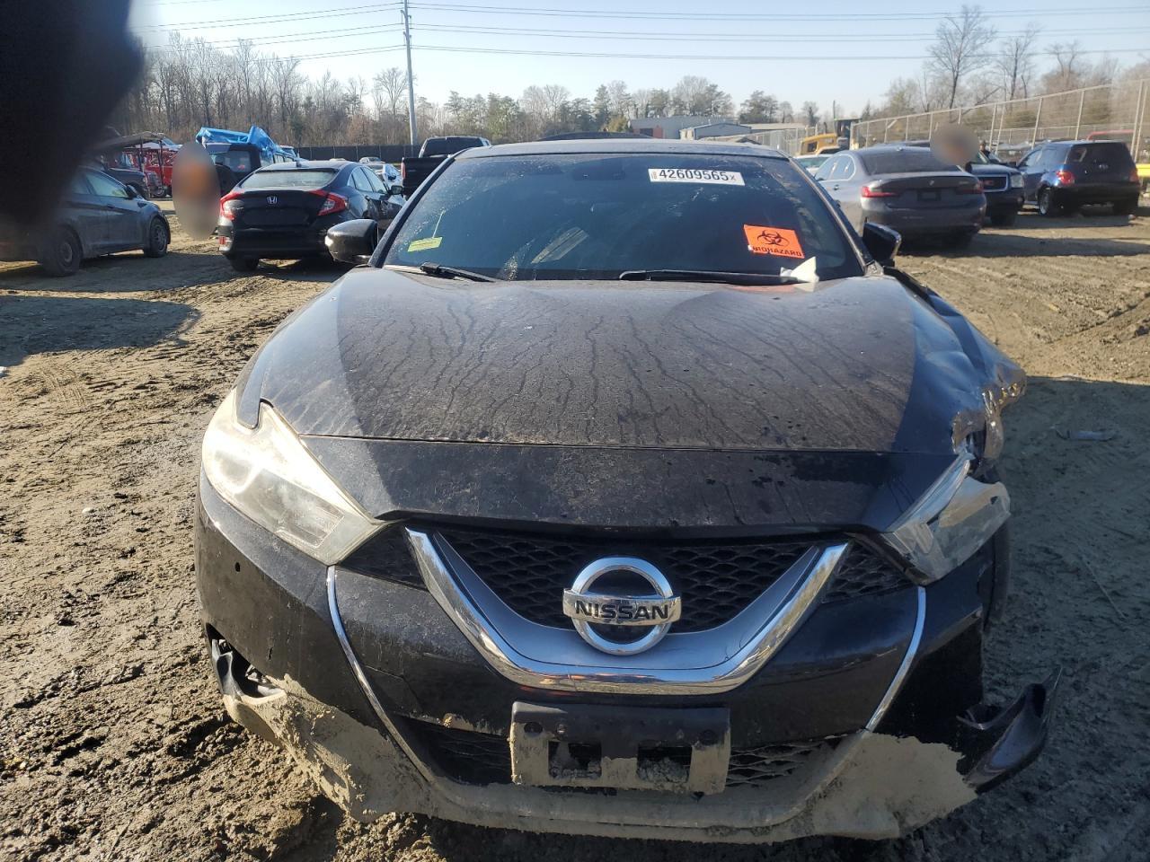 2017 Nissan Maxima - Image 5