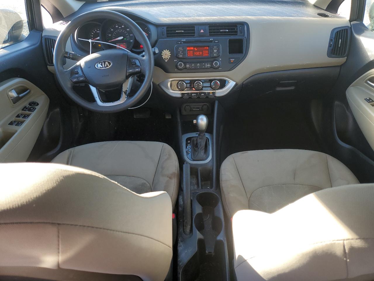 2015 Kia Rio - Image 8