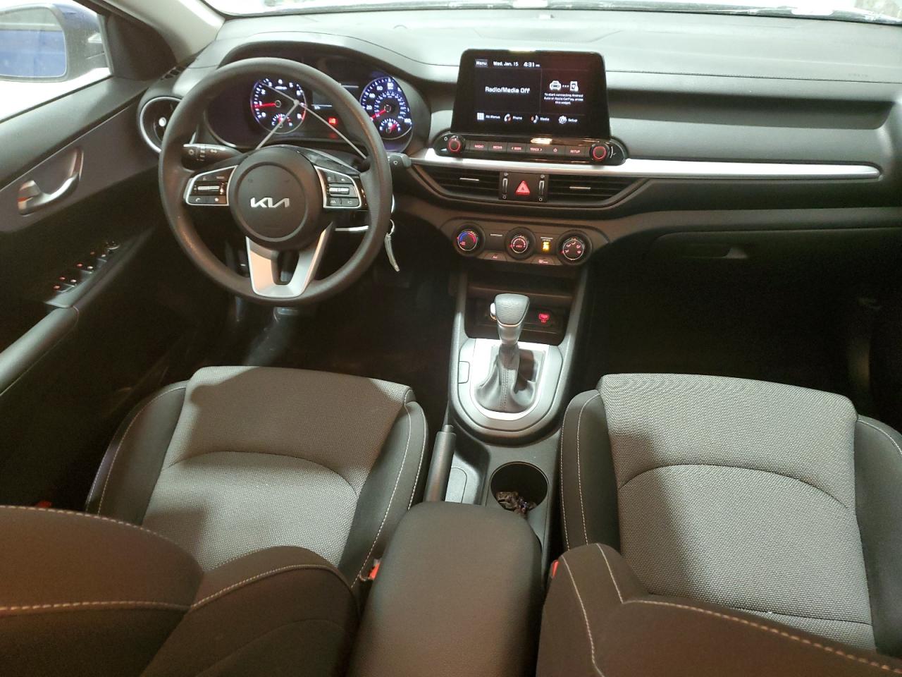 2024 Kia Forte - Image 8