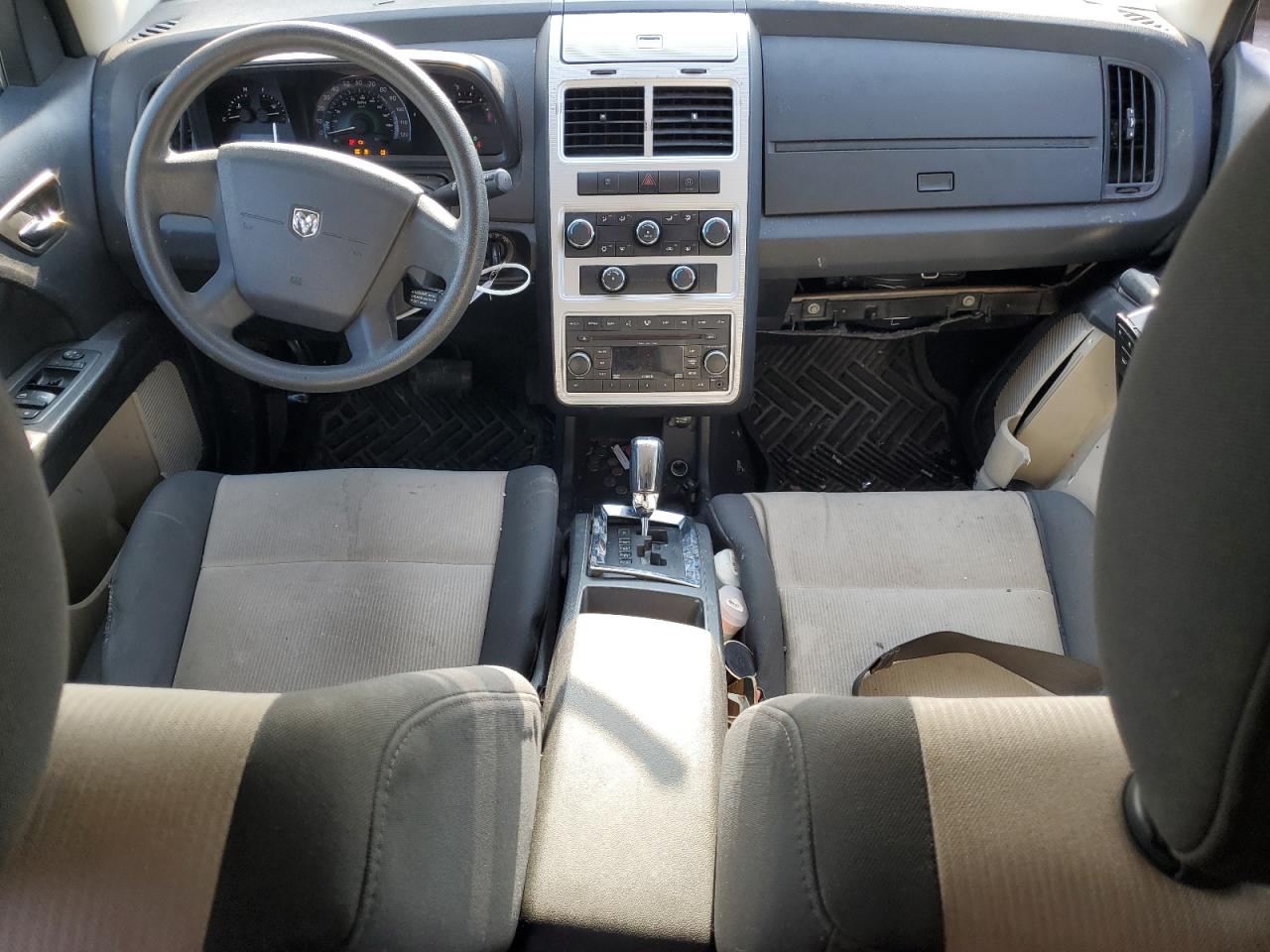 2009 Dodge Journey - Image 8