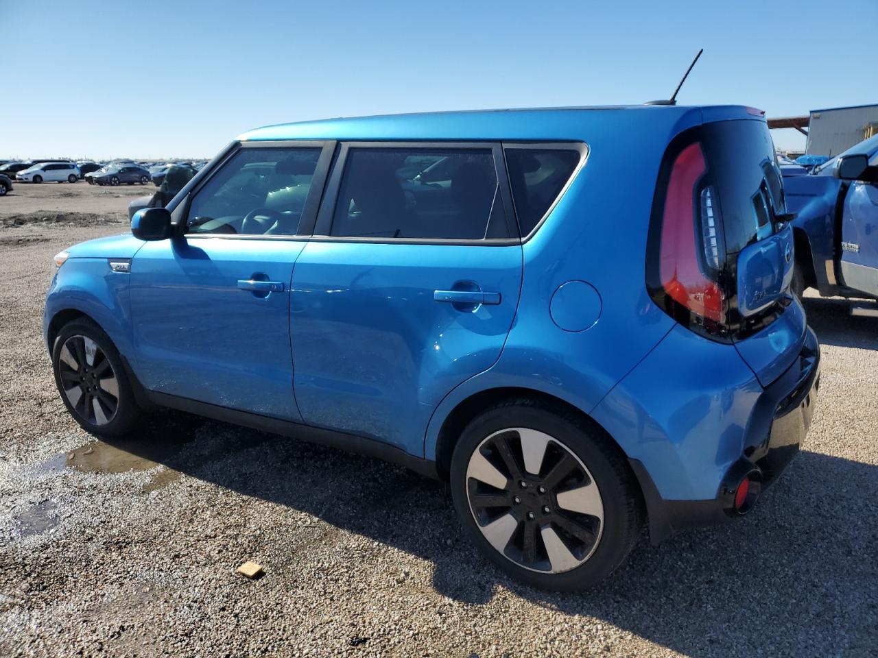 2016 Kia Soul - Image 2