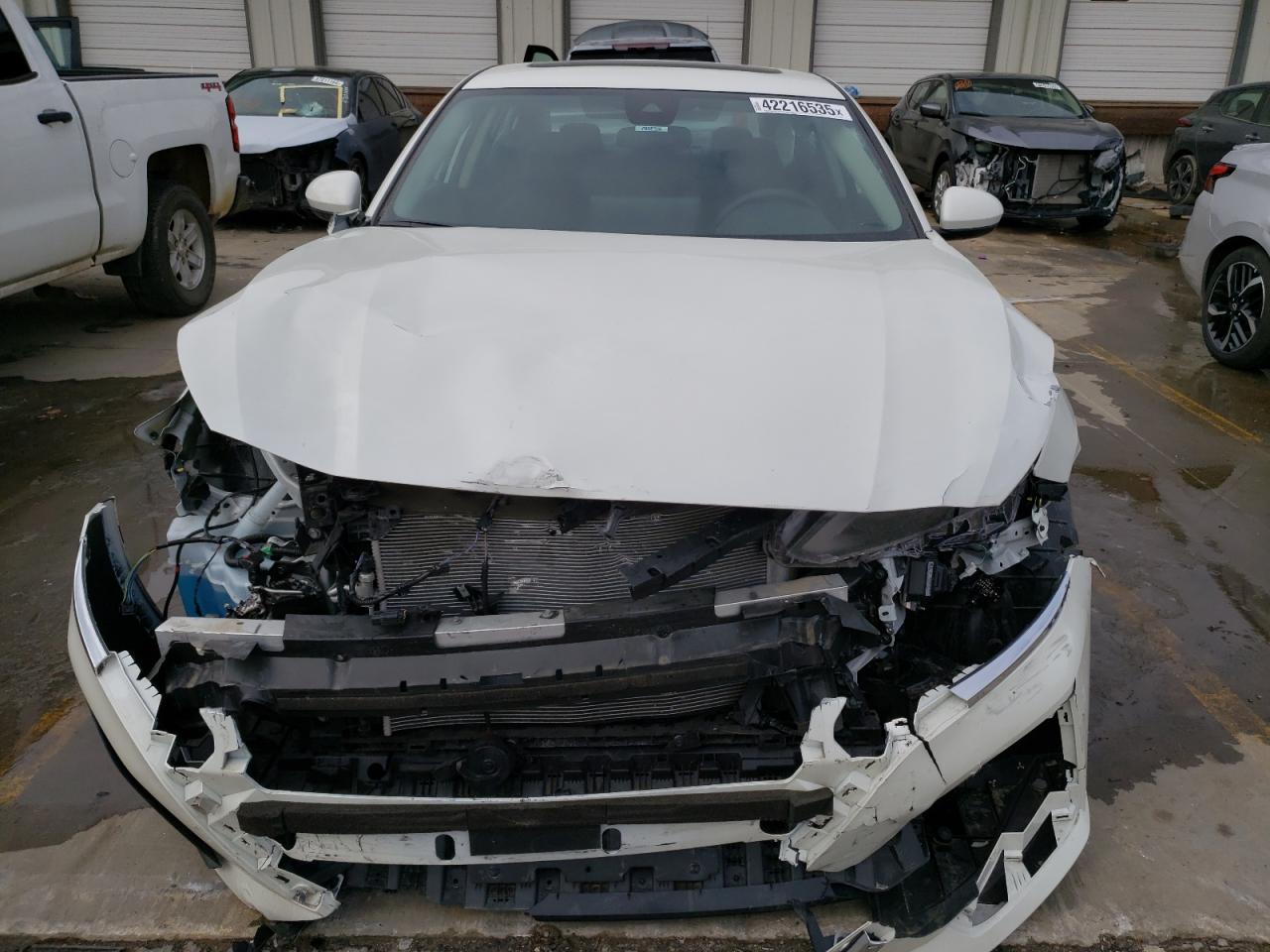 2024 Nissan Altima - Image 5