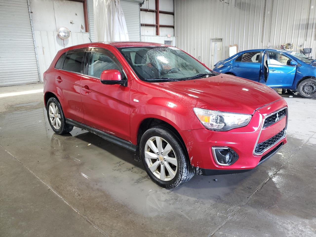 2014 Mitsubishi Outlander - Image 4