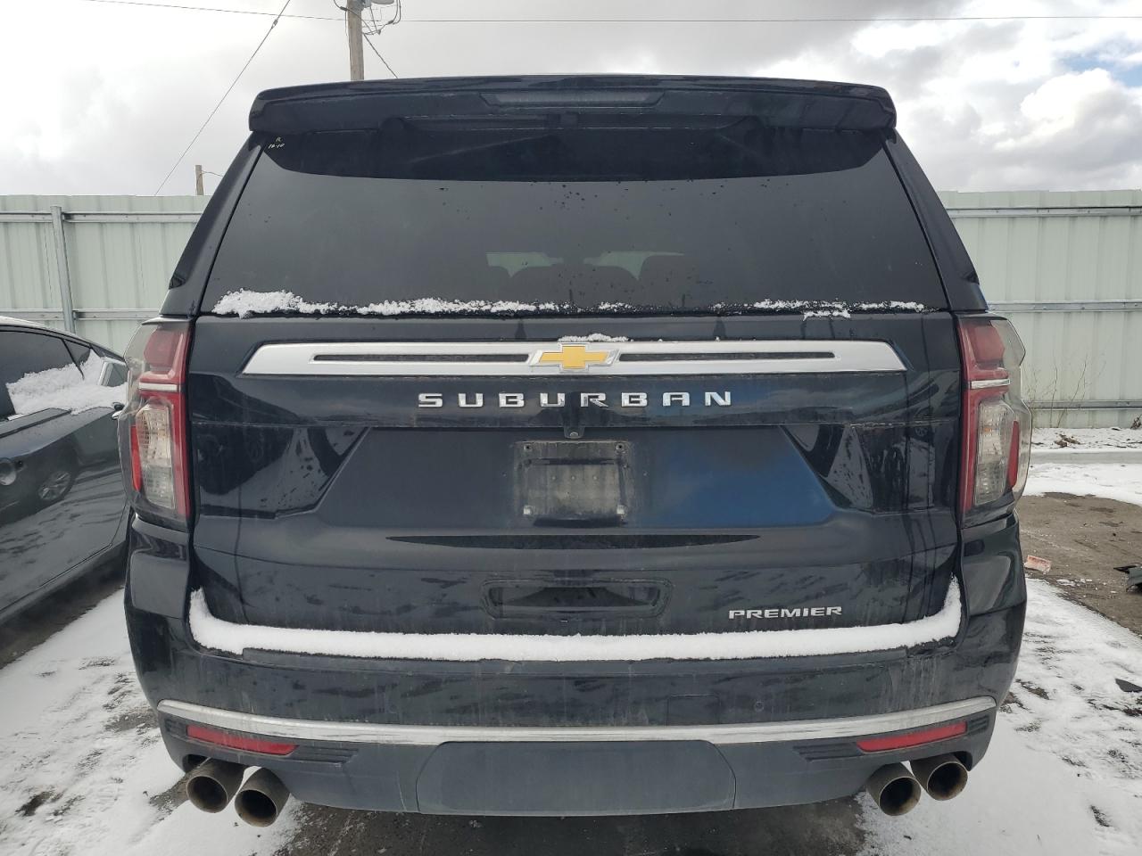 2022 Chevrolet Suburban - Image 6