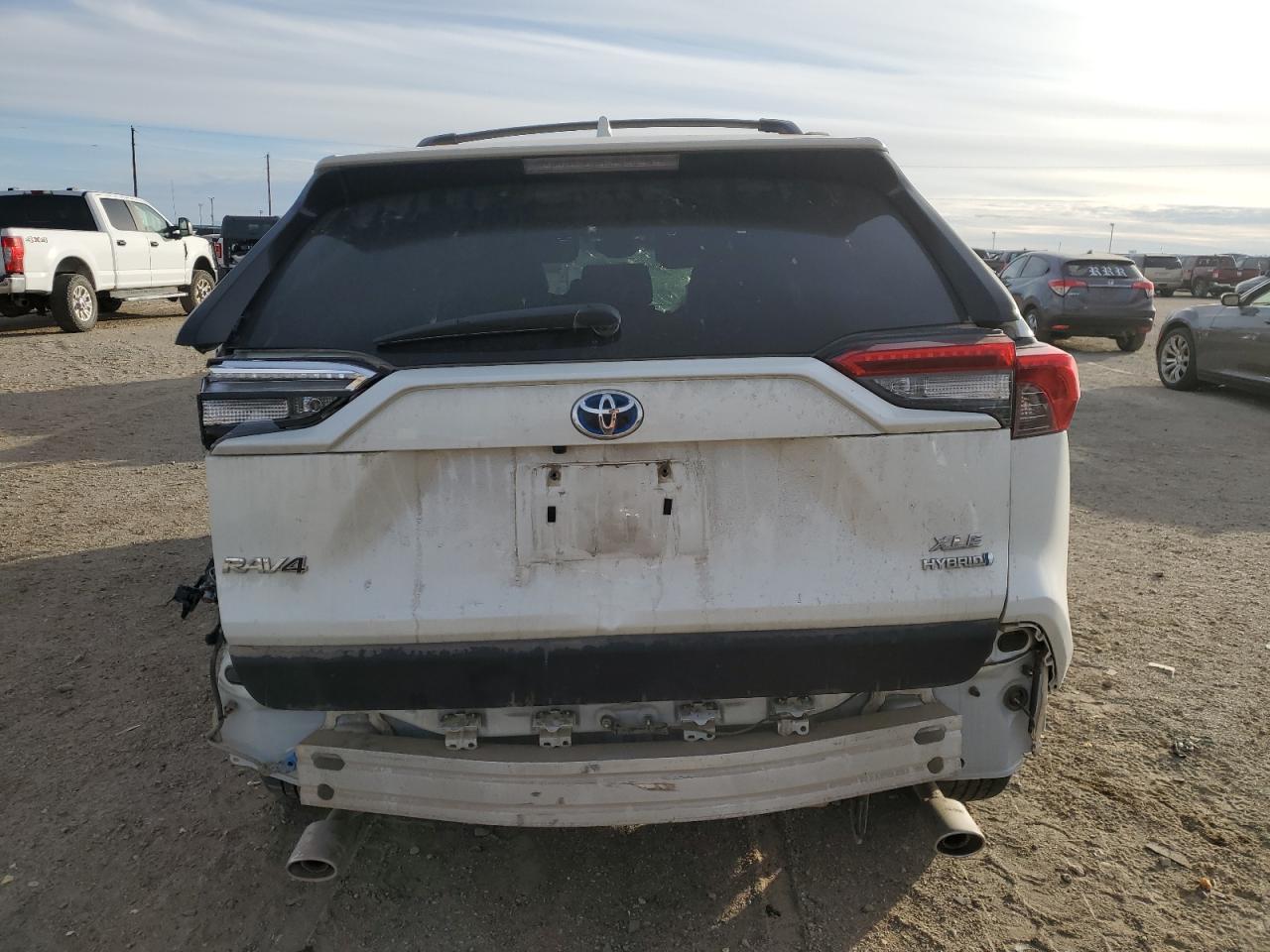 2022 Toyota RAV 4 - Image 6