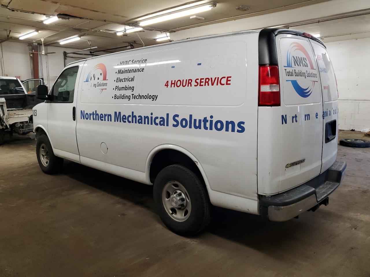 2018 Chevrolet Express - Image 2
