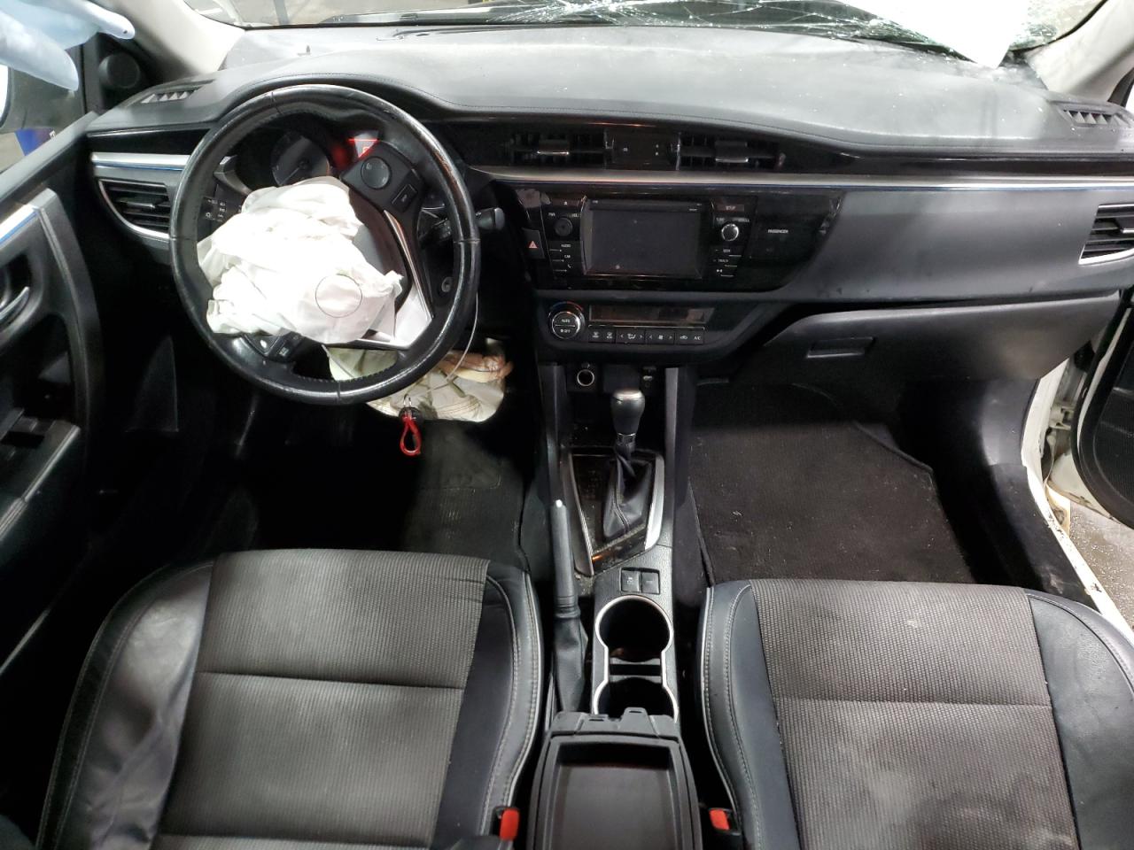 2015 Toyota Corolla - Image 8