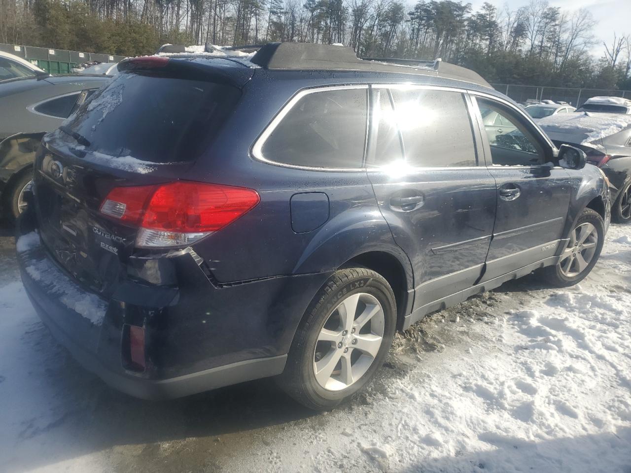 VIN 4S4BRBKC0E3282627 2014 SUBARU OUTBACK no.3